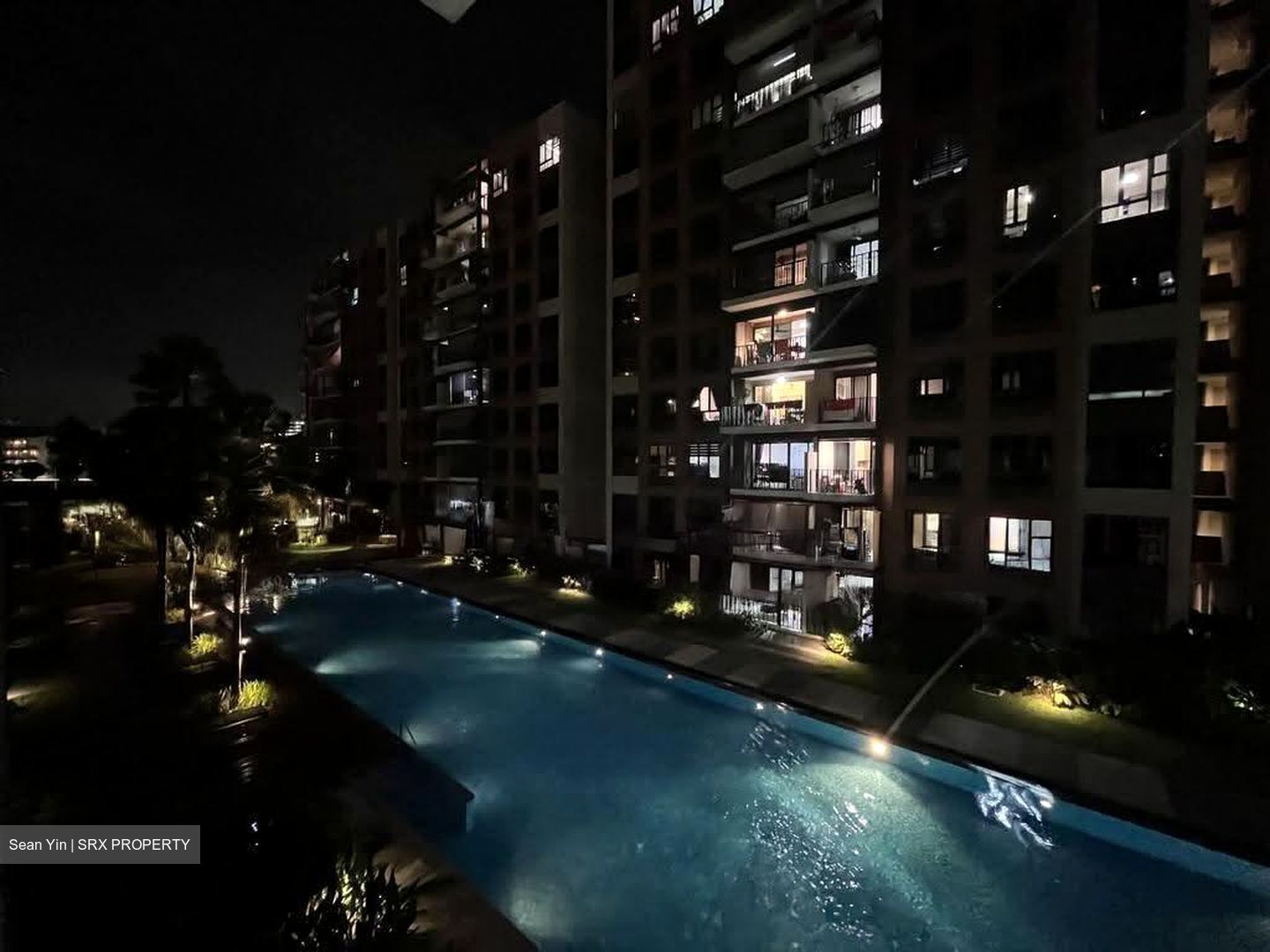 The Brownstone (D27), Condominium #638839361
